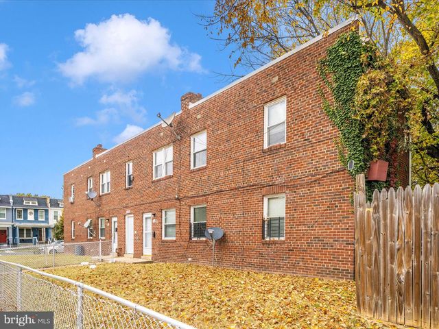 1208 RAUM ST NE, Washington, DC 20002