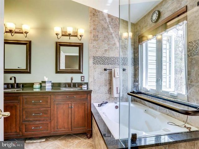 7829 QUILL POINT DR, Bowie, MD 20720
