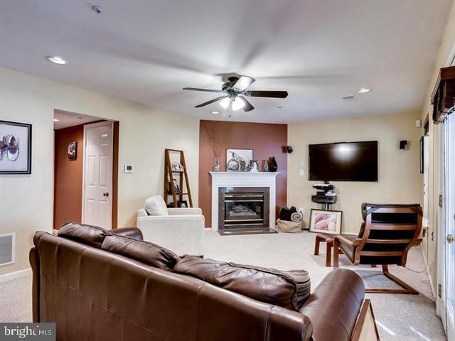 7829 QUILL POINT DR, Bowie, MD 20720
