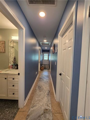 623 Harding St, Petersburg, VA 23083