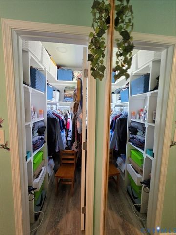 623 Harding St, Petersburg, VA 23083
