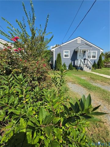 623 Harding St, Petersburg, VA 23083