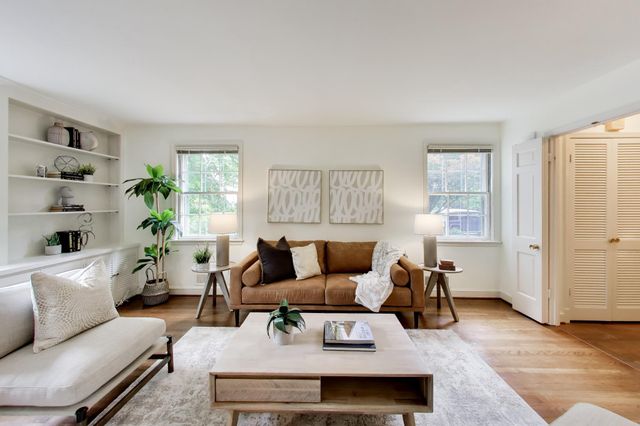 4238 50TH ST NW, Washington, DC 20016