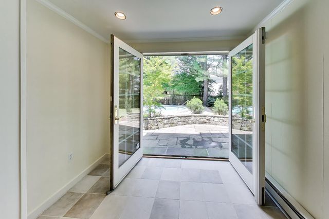 4238 50TH ST NW, Washington, DC 20016