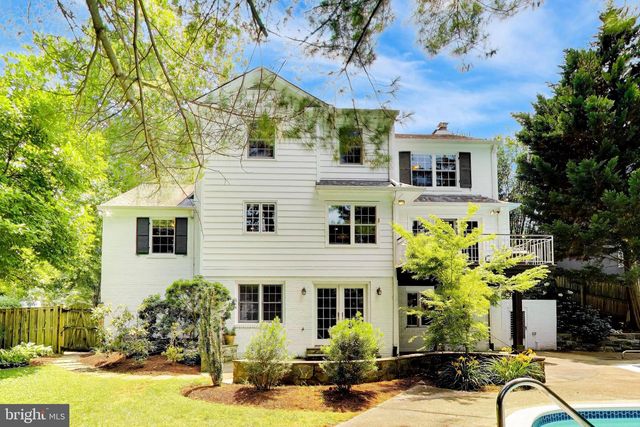 4238 50TH ST NW, Washington, DC 20016