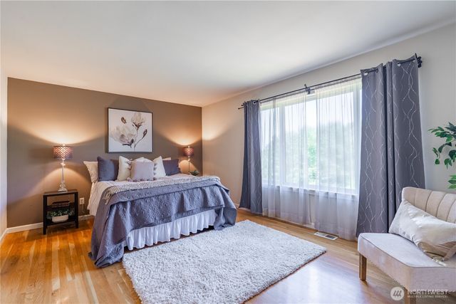30334 121st Place SE, Auburn, WA 98092