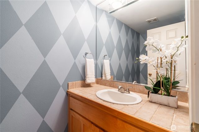 30334 121st Place SE, Auburn, WA 98092