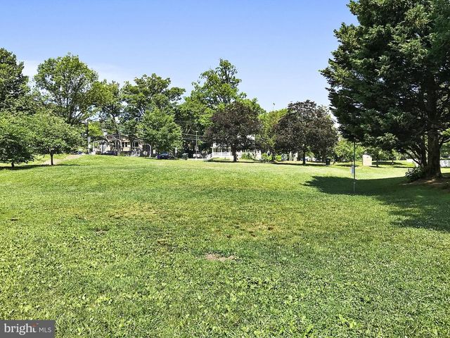 1216 KATHRYN RD, Silver Spring, MD 20904