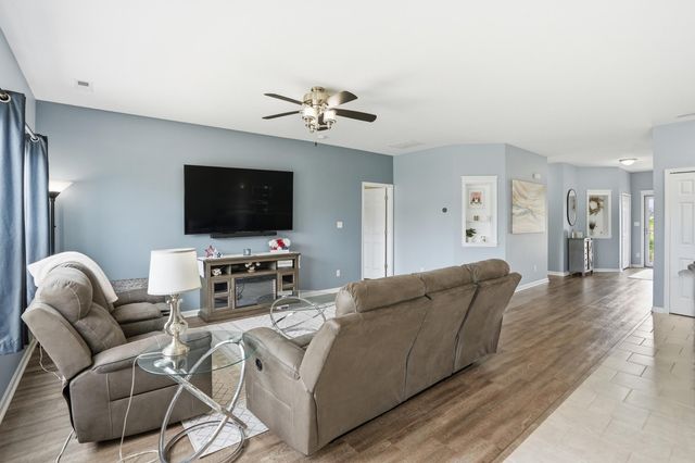 15144 W 102nd Avenue, Dyer, IN 46311
