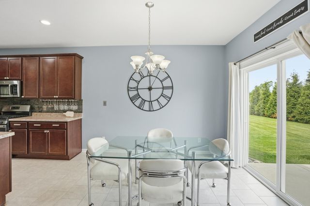 15144 W 102nd Avenue, Dyer, IN 46311