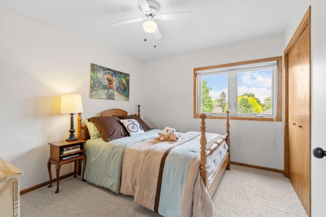 8461 Vagabond Lane N, Maple Grove, MN 55311