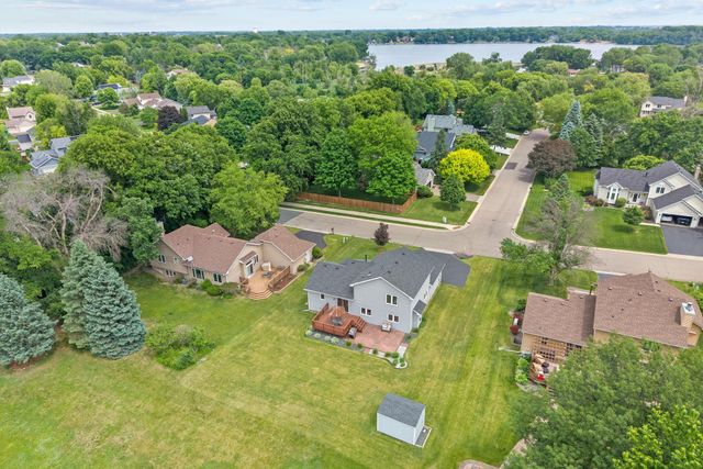 8461 Vagabond Lane N, Maple Grove, MN 55311