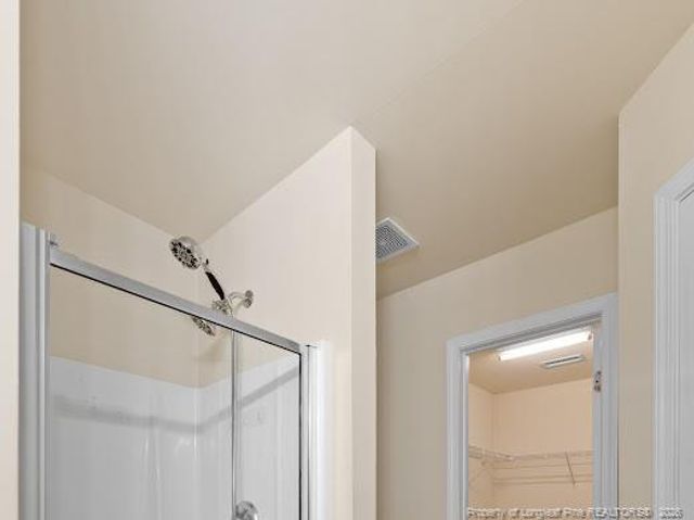233 Palace Green Lane, Sanford, NC 27330