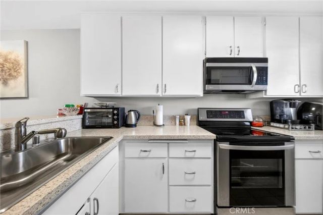 26251 Vermont 202, Harbor City, CA 90710