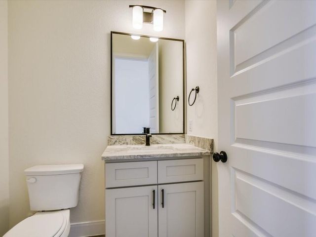 718 Indian Paint BLVD, Horseshoe Bay, TX 78657