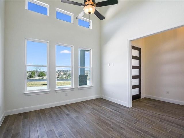718 Indian Paint BLVD, Horseshoe Bay, TX 78657