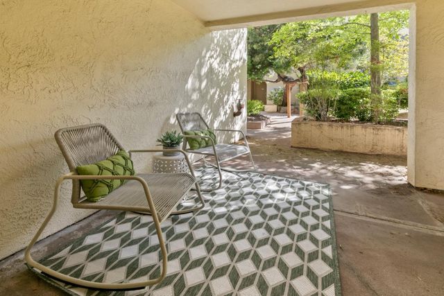 161 California Avenue K104, Palo Alto, CA 94306