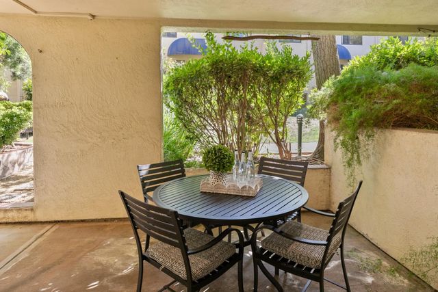 161 California Avenue K104, Palo Alto, CA 94306