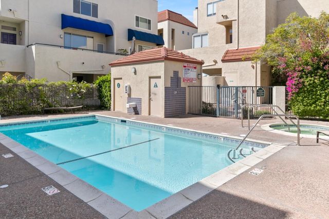 161 California Avenue K104, Palo Alto, CA 94306