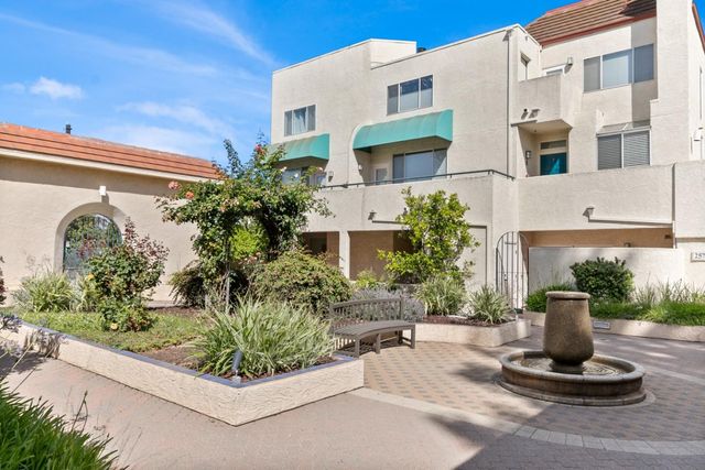 161 California Avenue K104, Palo Alto, CA 94306