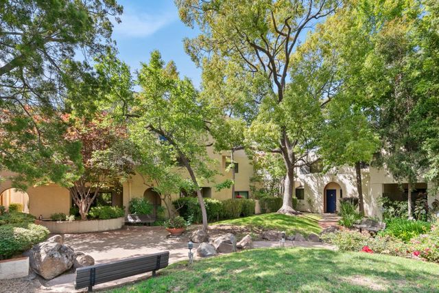161 California Avenue K104, Palo Alto, CA 94306