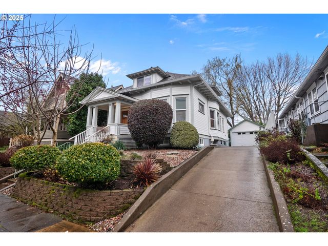 533 Ne FARGO St, Portland, OR 97212