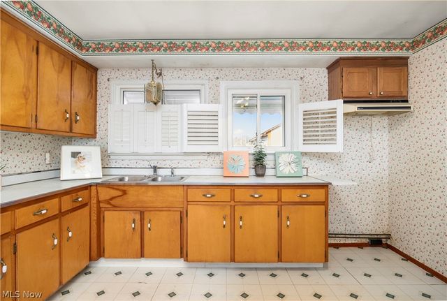 4608 Gary Avenue, Lorain, OH 44055