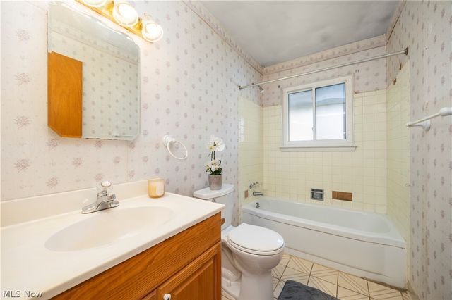 4608 Gary Avenue, Lorain, OH 44055