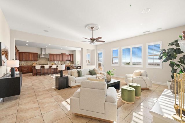 7641 Kingdom Drive, Riverside, CA 92506