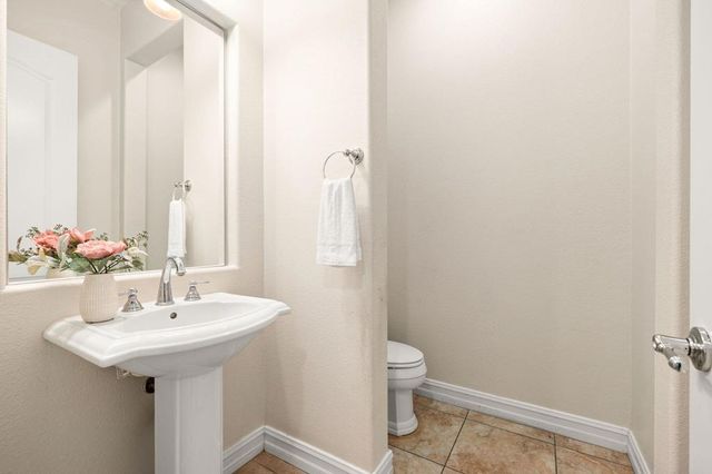 7641 Kingdom Drive, Riverside, CA 92506