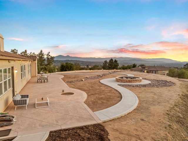 7641 Kingdom Drive, Riverside, CA 92506
