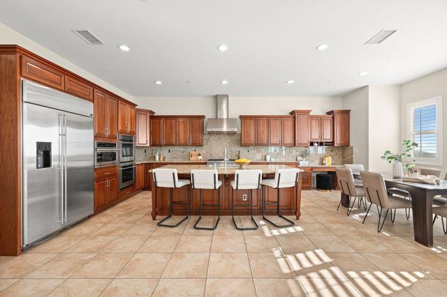 7641 Kingdom Drive, Riverside, CA 92506