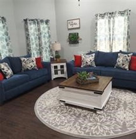 901 N 10th Street, Waco, TX 76707