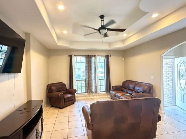 3402 Mossy Oak Drive, Edinburg, TX 78542