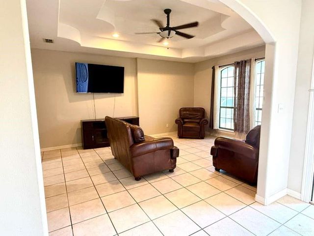 3402 Mossy Oak Drive, Edinburg, TX 78542