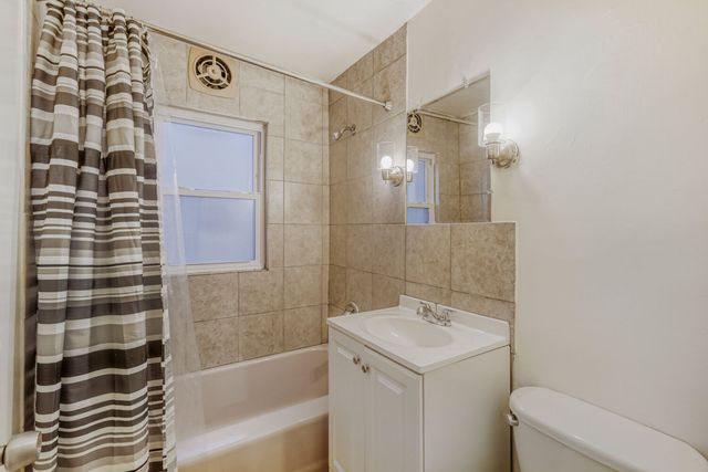 3317 Jackson Street, Bellwood, IL 60104