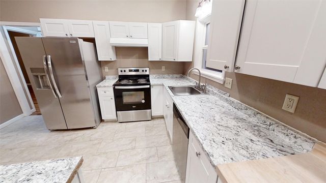 3208 E Easton Street, Tulsa, OK 74110