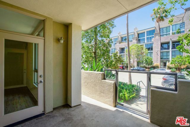13044 Pacific Promenade 121, Los Angeles, CA 90094