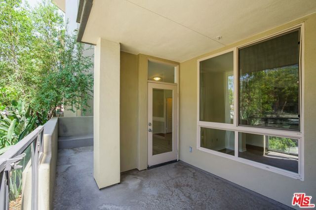 13044 Pacific Promenade 121, Los Angeles, CA 90094