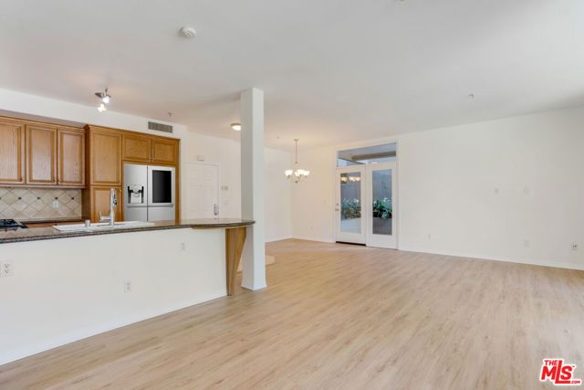13044 Pacific Promenade 121, Los Angeles, CA 90094