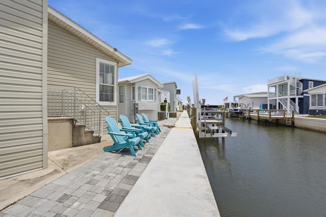 166 Nettles Boulevard, Jensen Beach, FL 34957