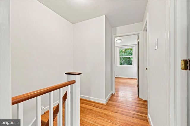 325 E PLEASANT ST, Philadelphia, PA 19119