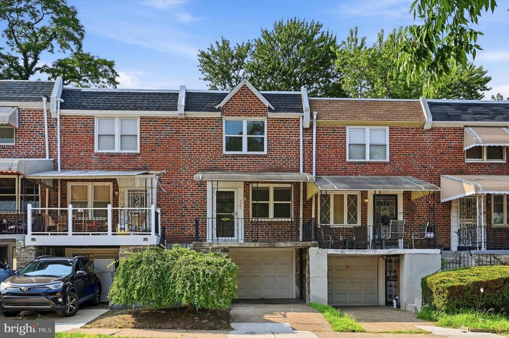 325 E PLEASANT ST, Philadelphia, PA 19119