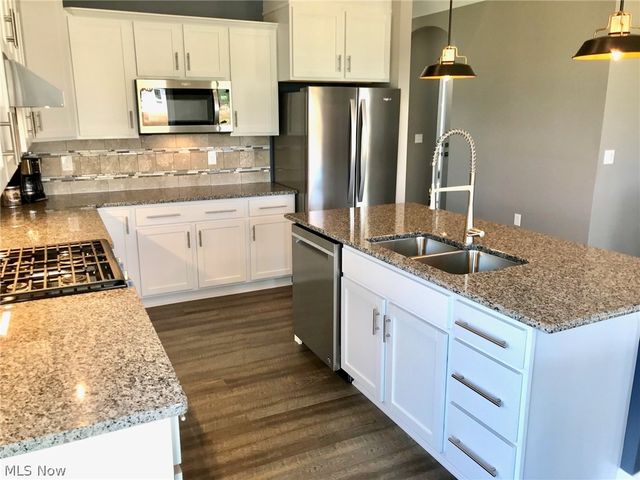3483 Wicker Street NE, Canton, OH 44721