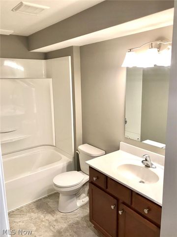 3483 Wicker Street NE, Canton, OH 44721