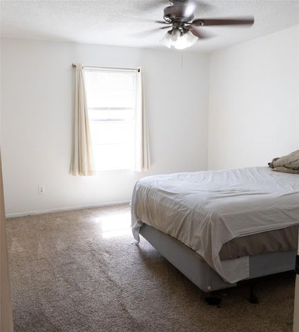 201 Fm 1160 Road, Louise, TX 77455