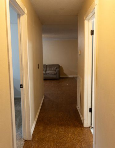 201 Fm 1160 Road, Louise, TX 77455