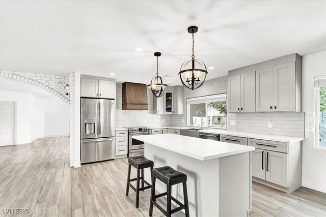 1600 Eaton Drive, Las Vegas, NV 89102