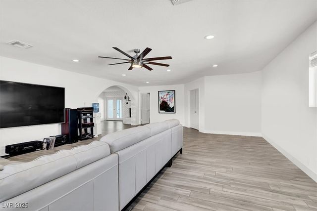 1600 Eaton Drive, Las Vegas, NV 89102