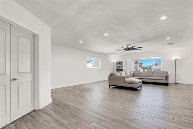 1600 Eaton Drive, Las Vegas, NV 89102